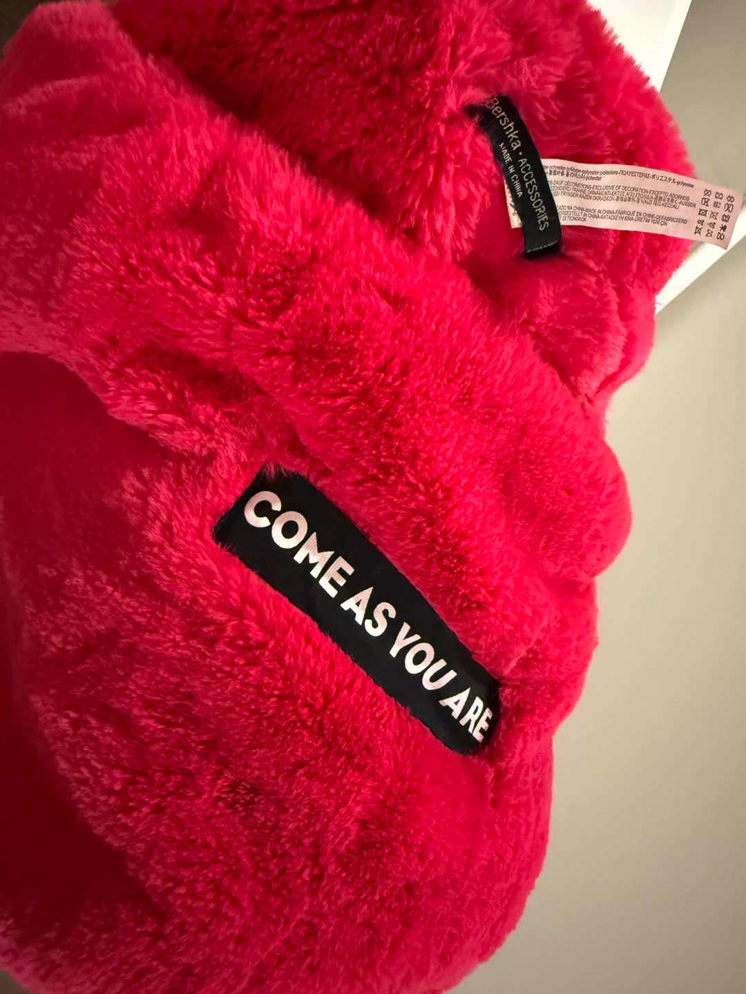 Bershka Faux Fur Pink Jacket - photo 2