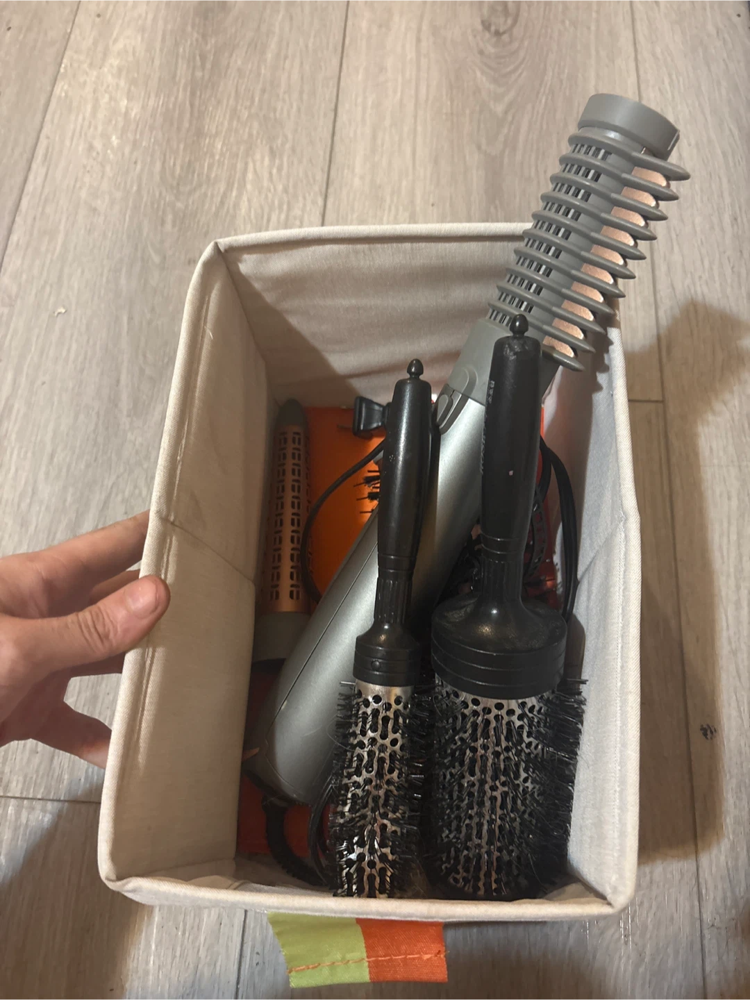 Quo Hair Styler with Attachments - photo 4