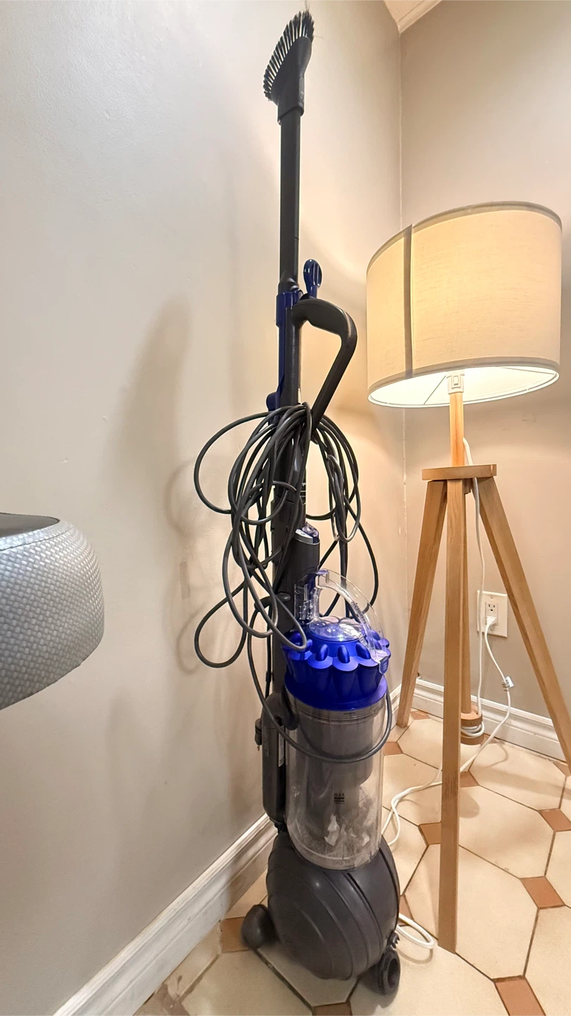 Vacuum Cleaner