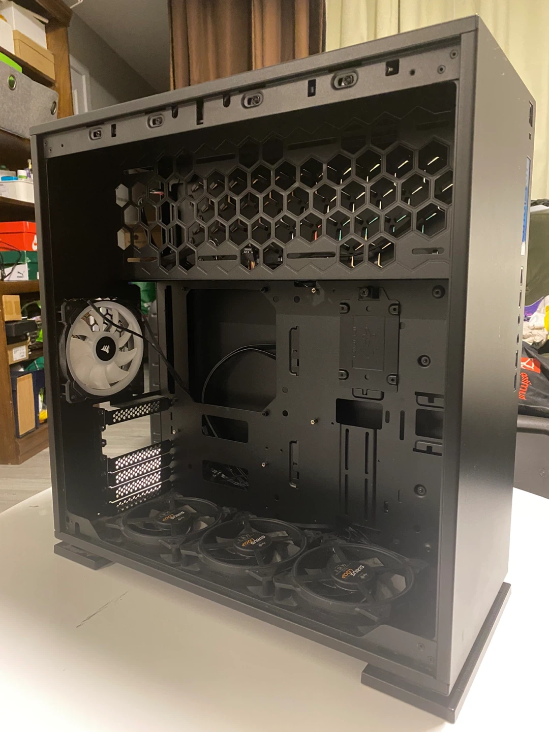 InWin 303 PC case - photo 2