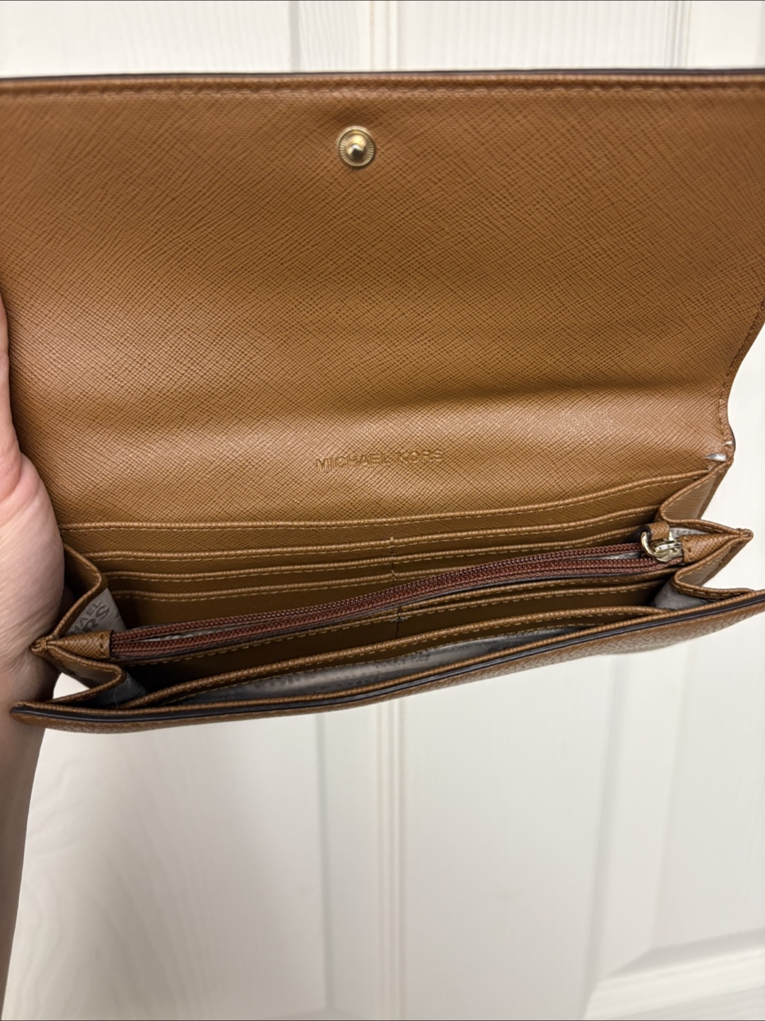 Michael Kors Brown Leather Wallet - photo 2