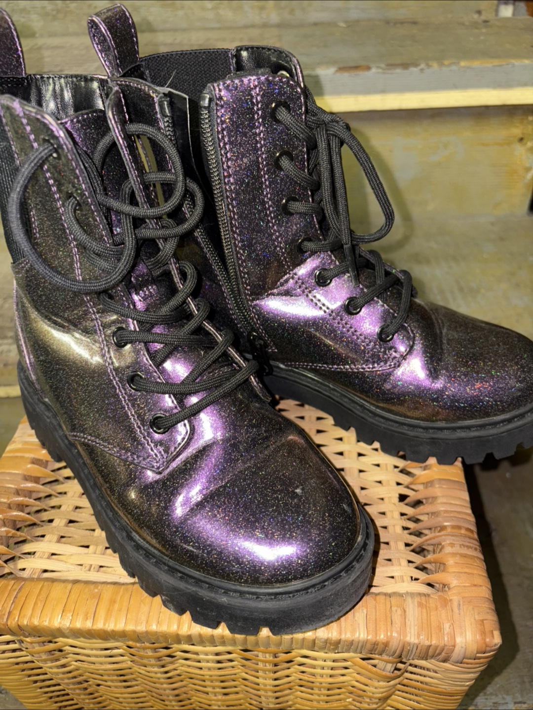 Cat & Jack Girls' Black Glitter Boots