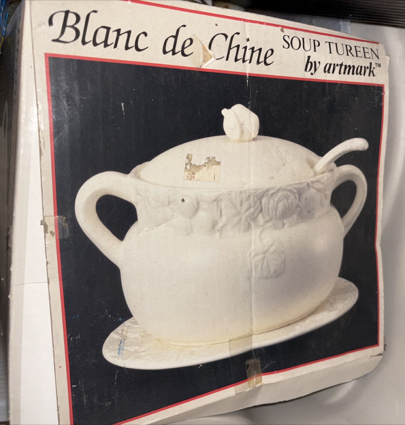 Artmark Blanc de Chine Soup Tureen