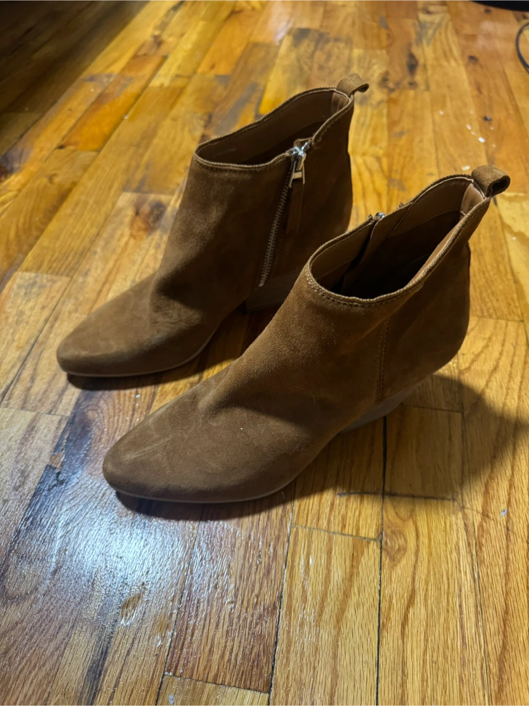 Dolce Vita Brown Suede Ankle Boots W7
