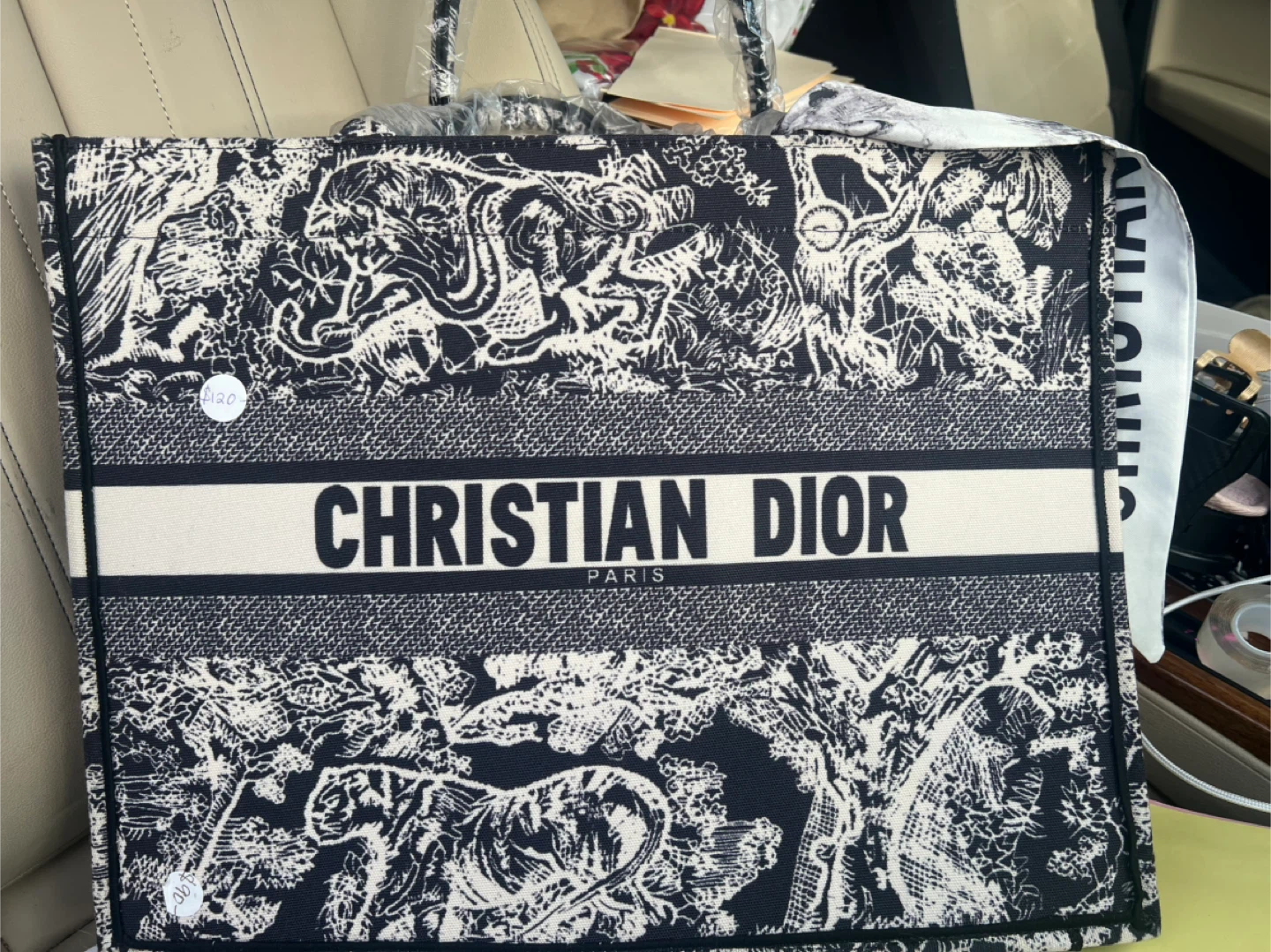 Christian Dior Tote Bag - photo 2