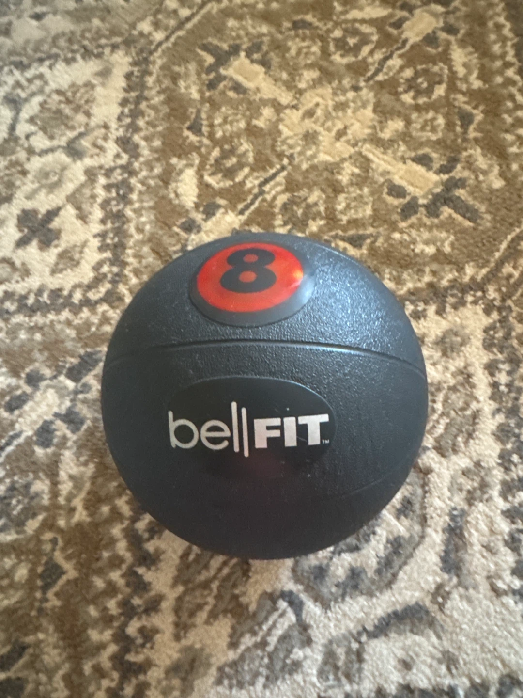 bellFIT 8lb Medicine Ball