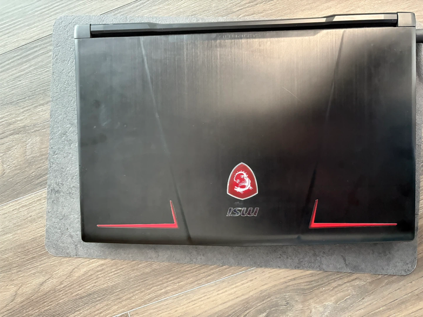 MSI GP63 Leopard 8RE Gaming Laptop