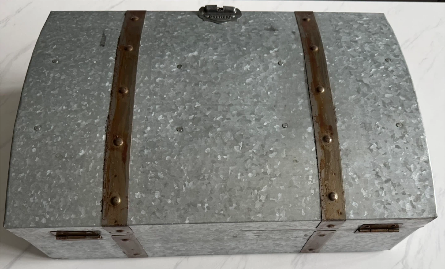 Diamond galvanized metal trunk - photo 4