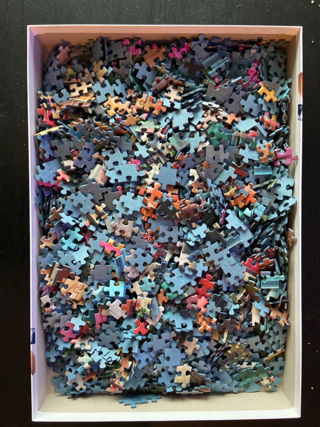 Ravensburger Puzzle 2000 Piece - Ticket Office - photo 2