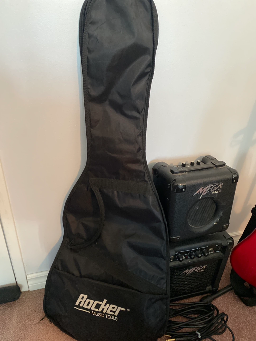Peavey Raptor Plus EXP Electric Guitar w/ Amp & Case - photo 4