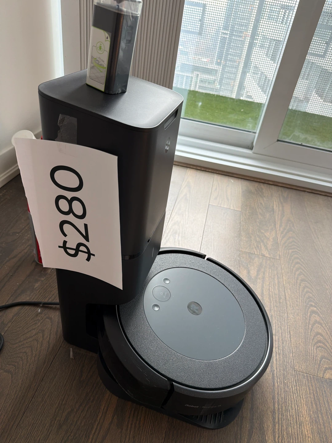 iRobot Roomba i3+ Robot Vacuum