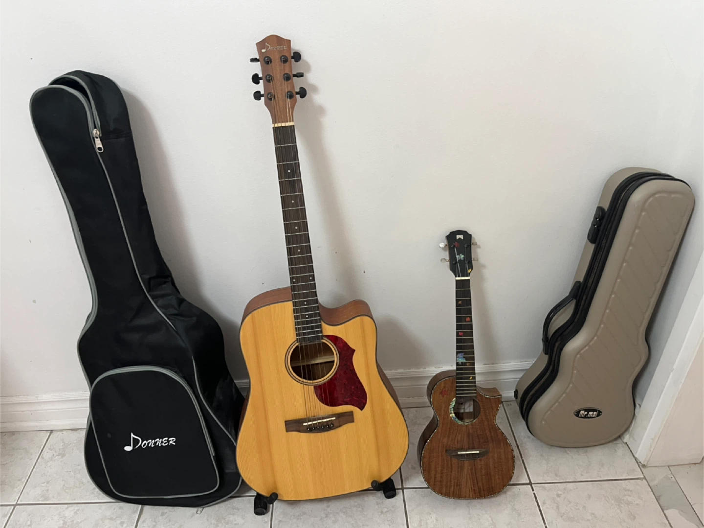 Guitar & FREE Ukulele