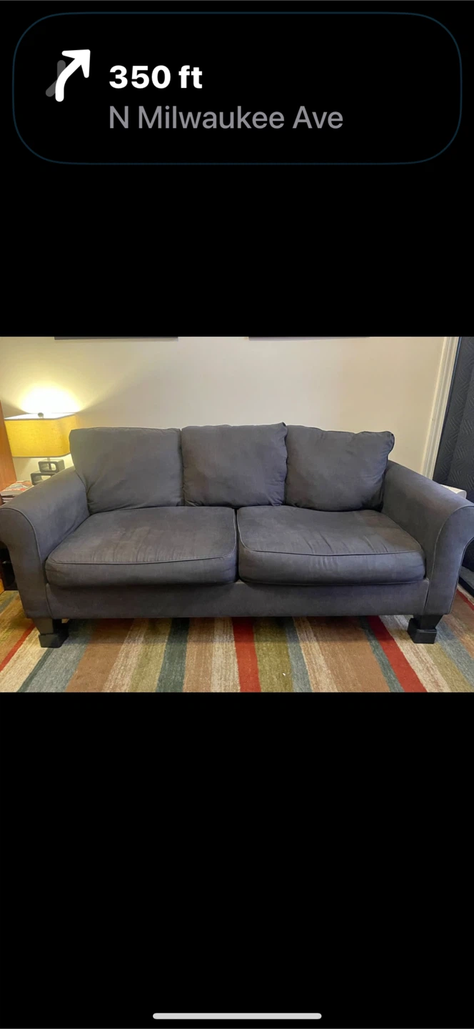 2 matching couches big couch has pull out bed - photo 2