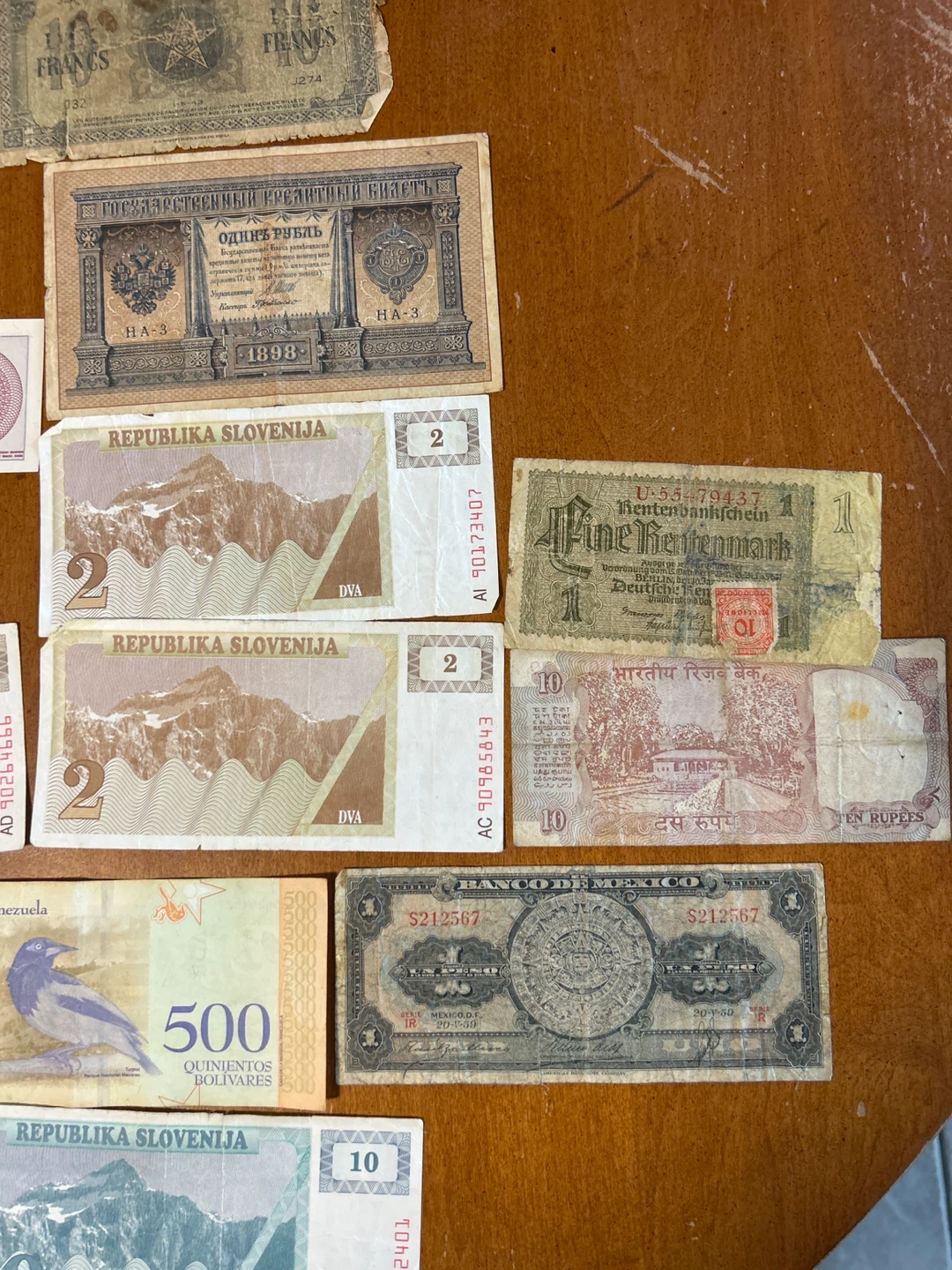 Vintage World Currency Collection - photo 2