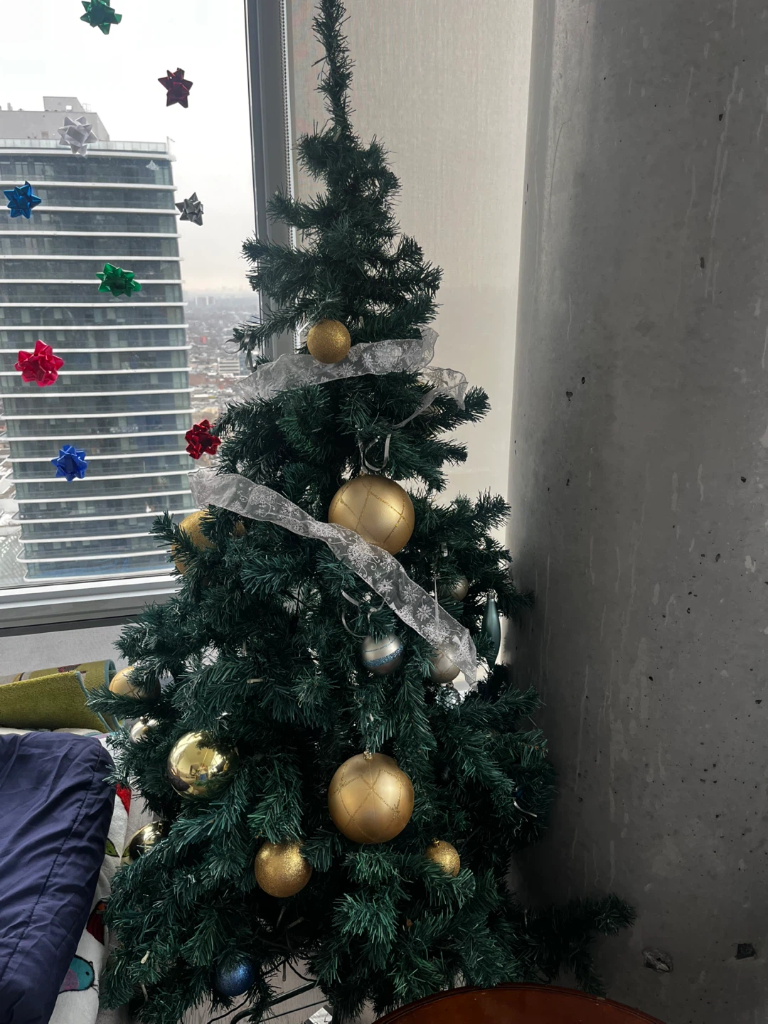 Christmas Tree & Ornaments