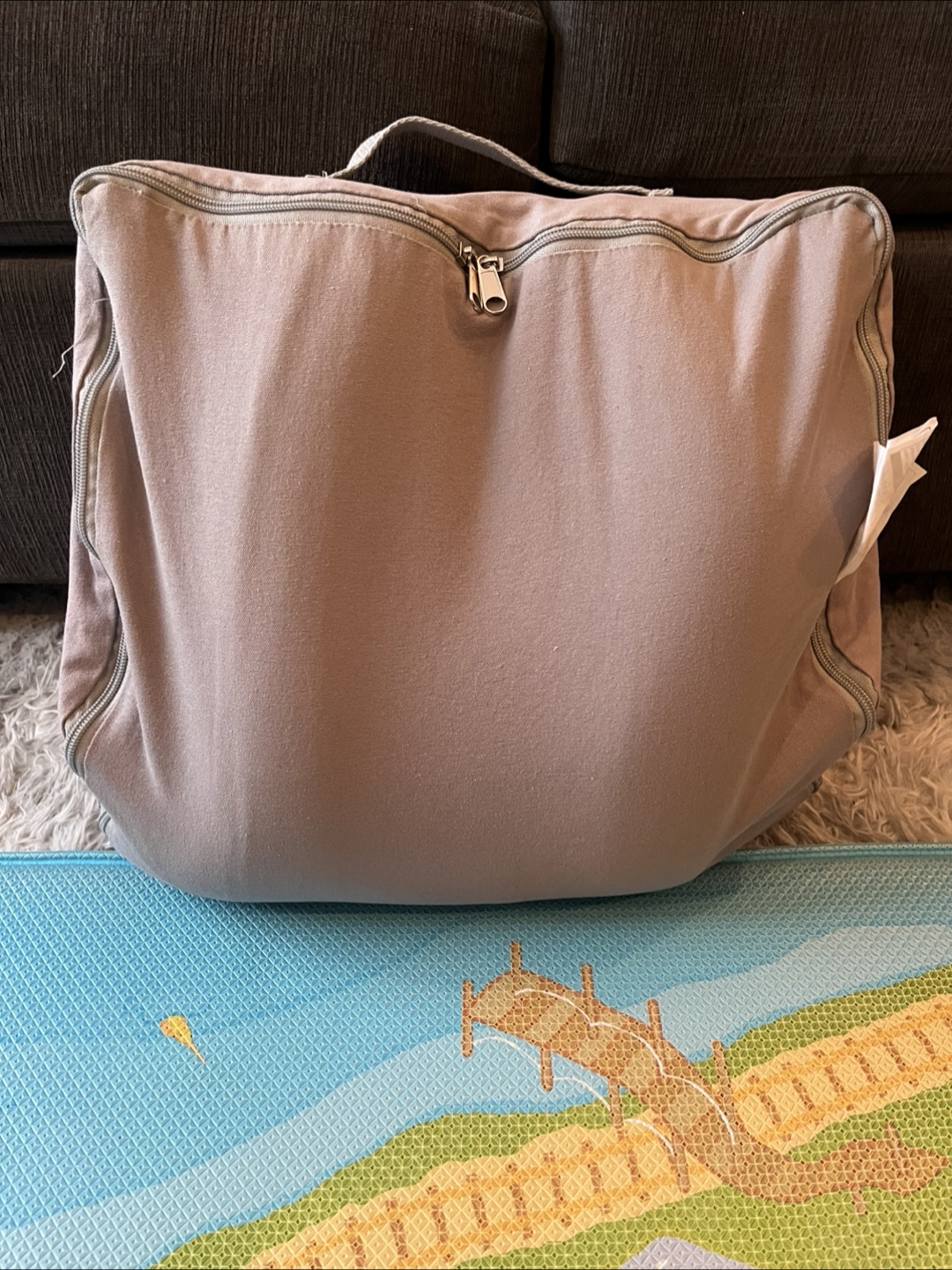 Portable and Foldable Change Mat - photo 3