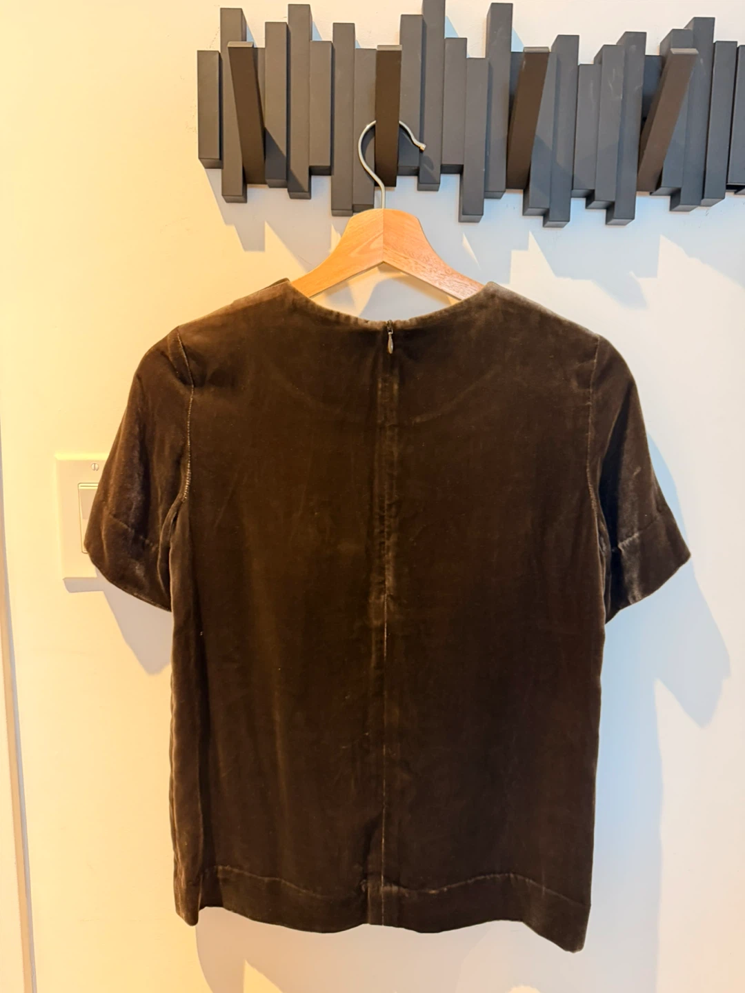 COS Brown Velvet Top - Size Small - photo 2