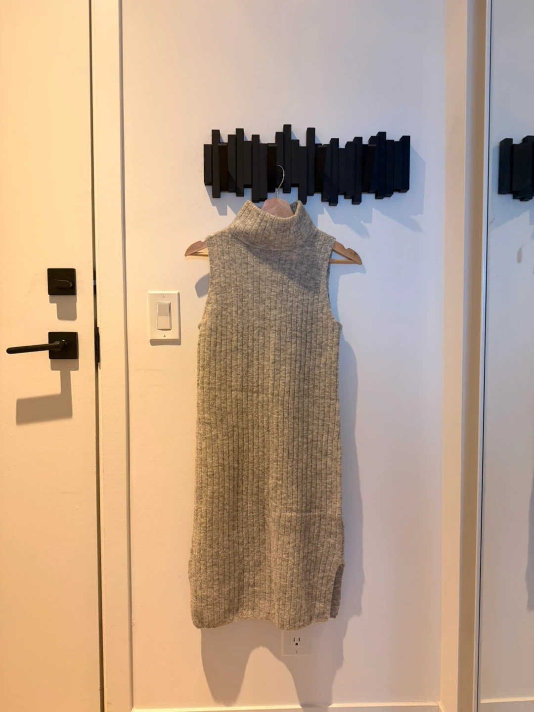 Club Monaco Italian Yarn Sleeveless Dress XS