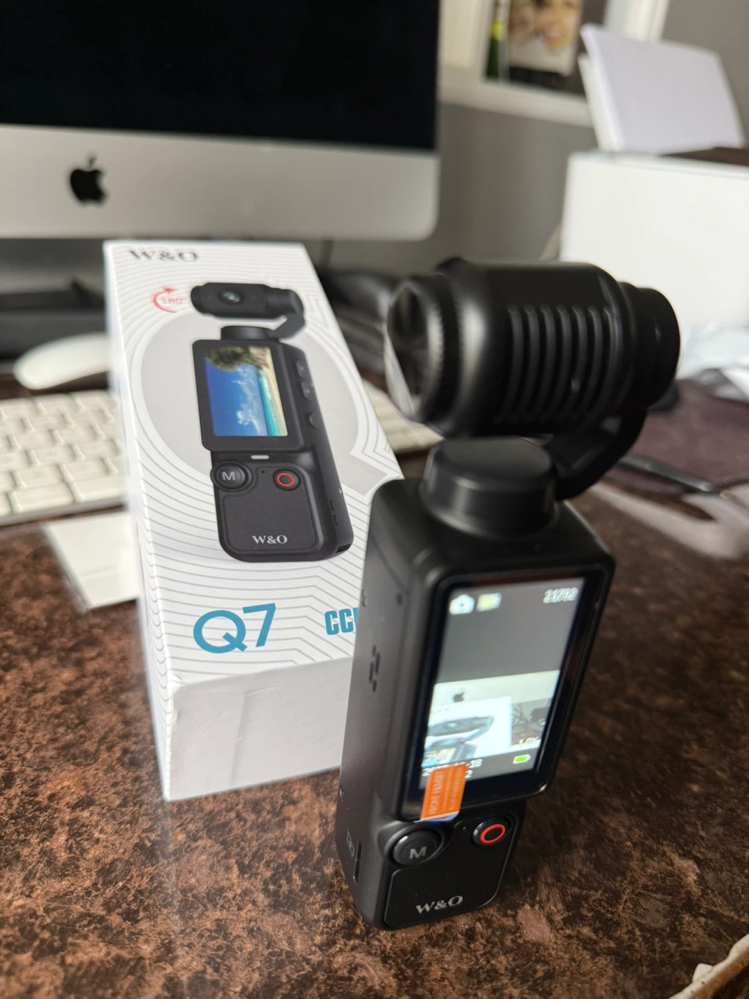 W&O Q7 CCD Digital Camera