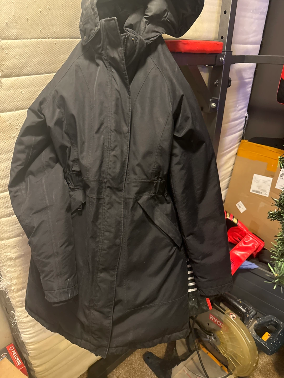 The North Face Black Winter Parka - photo 2