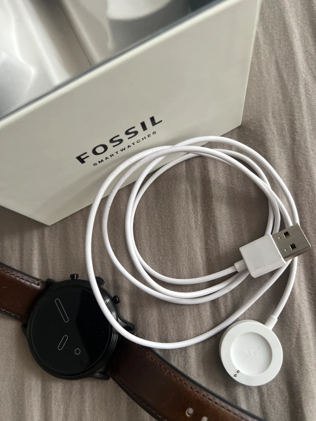 Fossil Smartwatch with Brown Leather Strap - photo 5