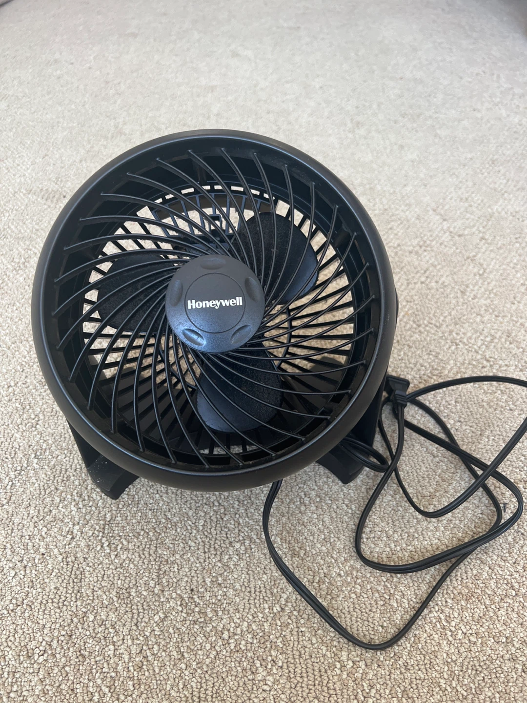 Honeywell Table Fan - Black