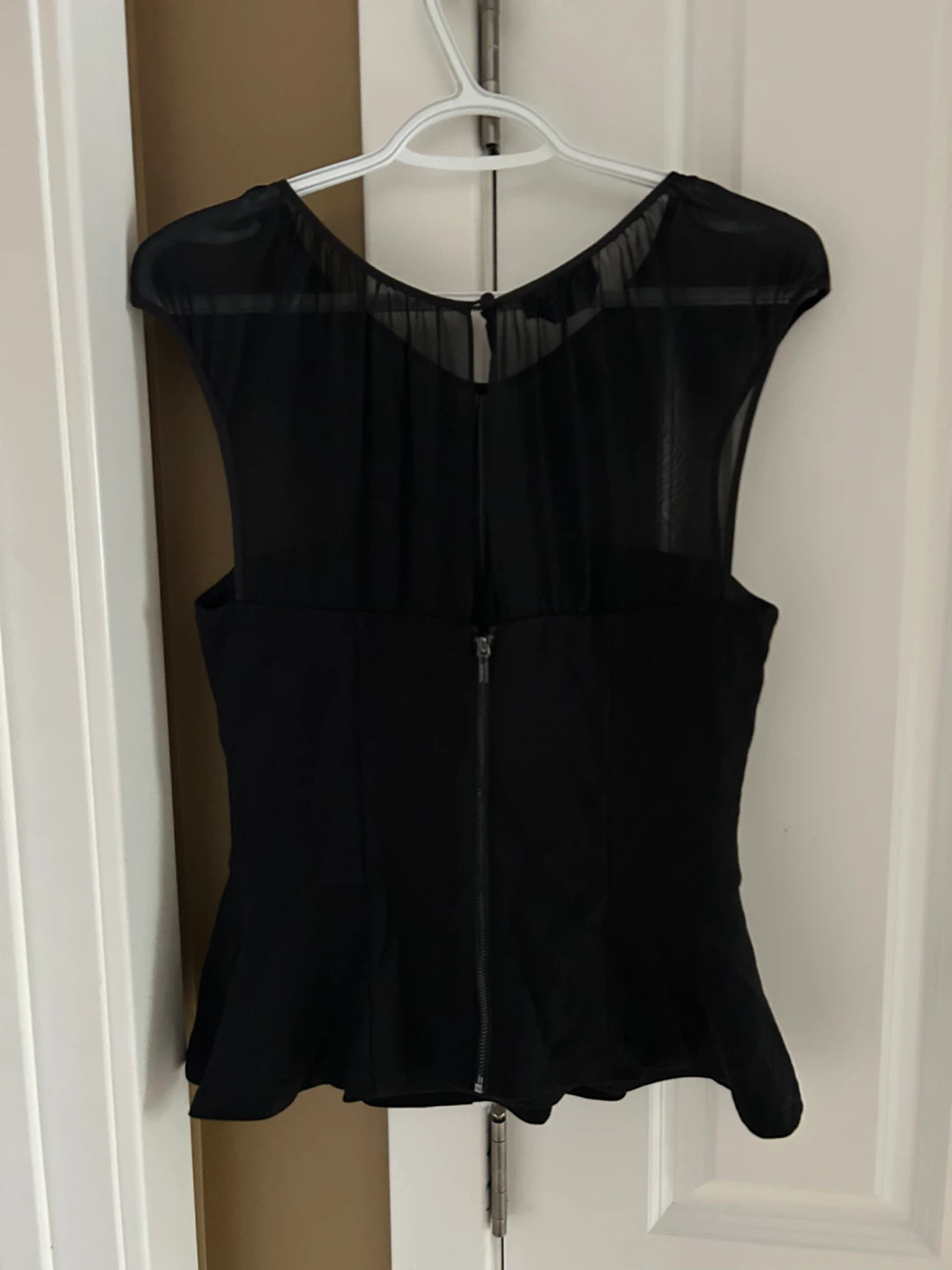 Bebe Black Peplum Top - Size M/M - photo 5
