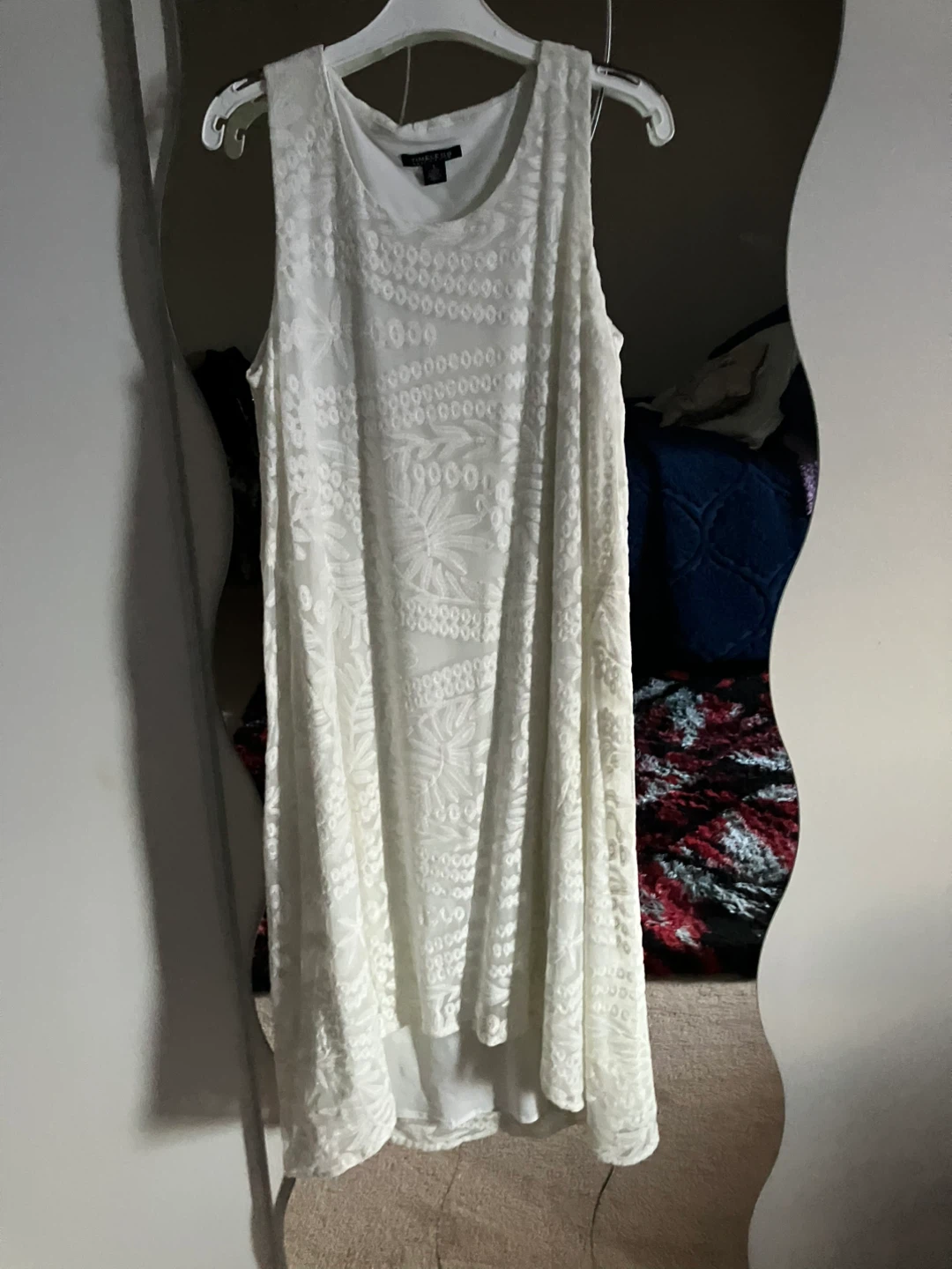 White lined lace dress