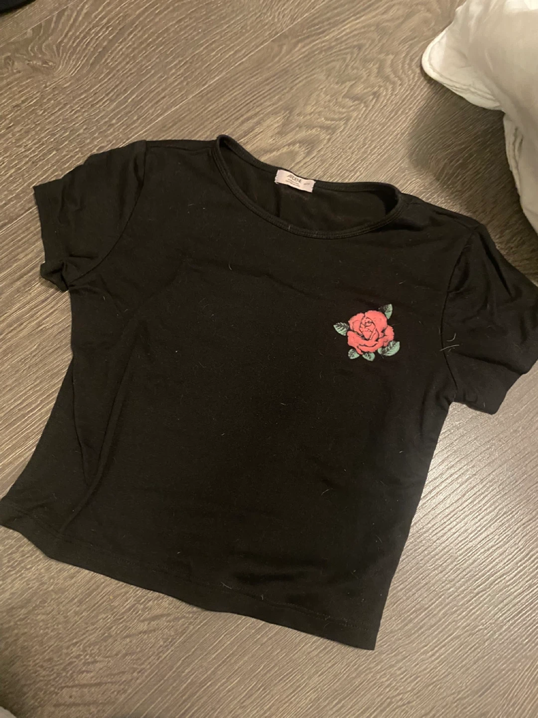 Ardene Black Rose T-Shirt and Brown Tie Dye Crop Top - Size XS - photo 5