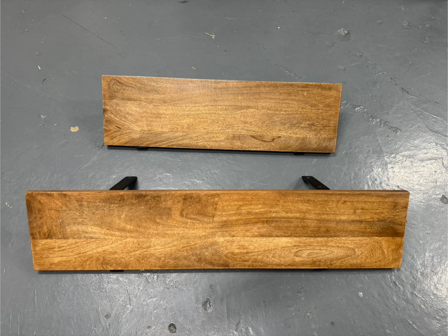 RH Instrl Plank Shelf