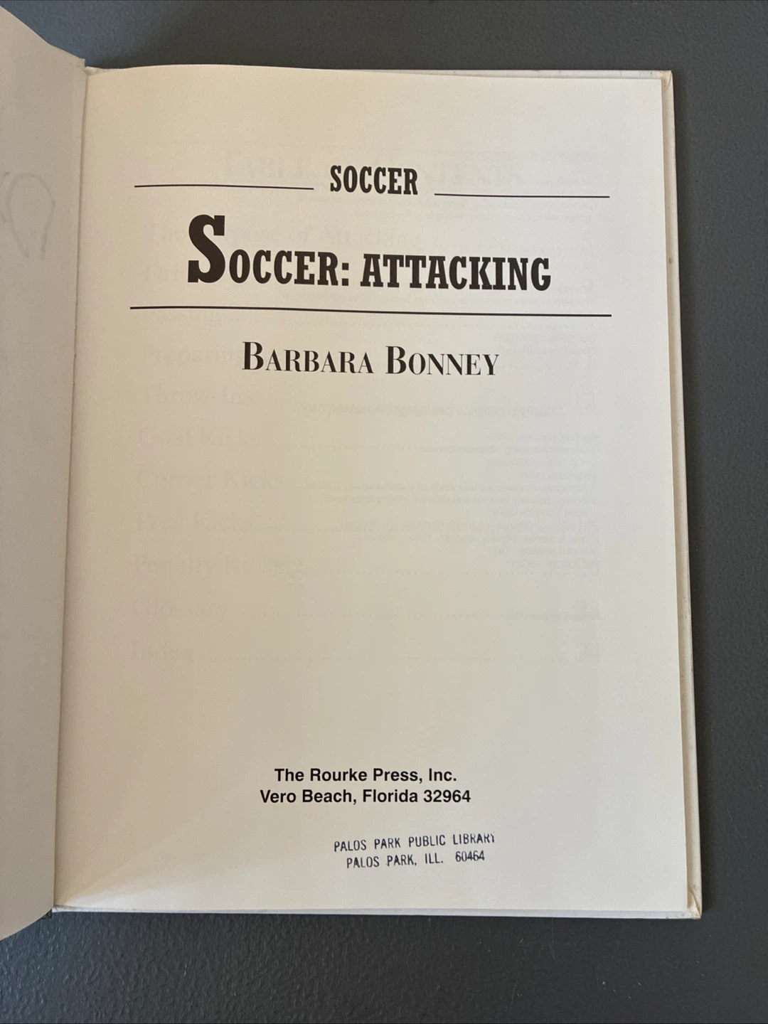 Soccer: Attacking by Barbara Bonney - photo 4
