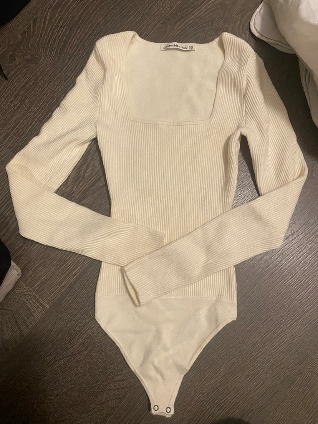 Abercrombie & Fitch XXS Cream Bodysuit