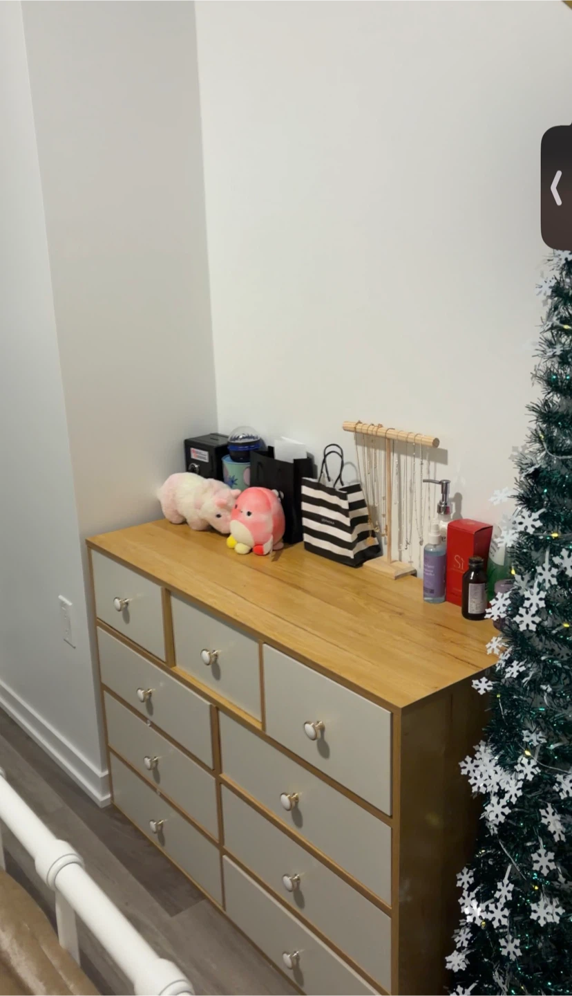 Dresser with Drawers