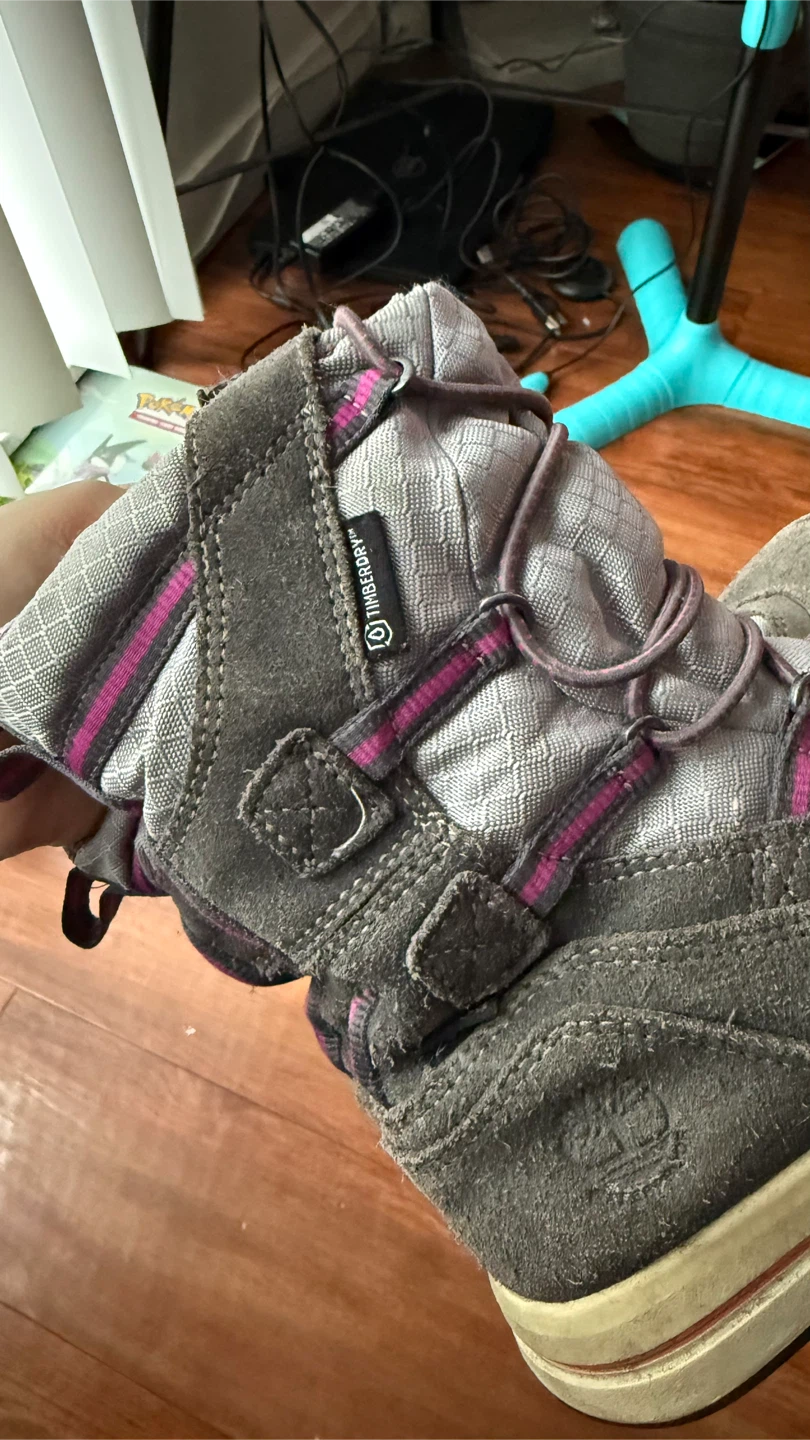 Timberland Grey & Pink Winter Boots - Size 13 US - photo 2