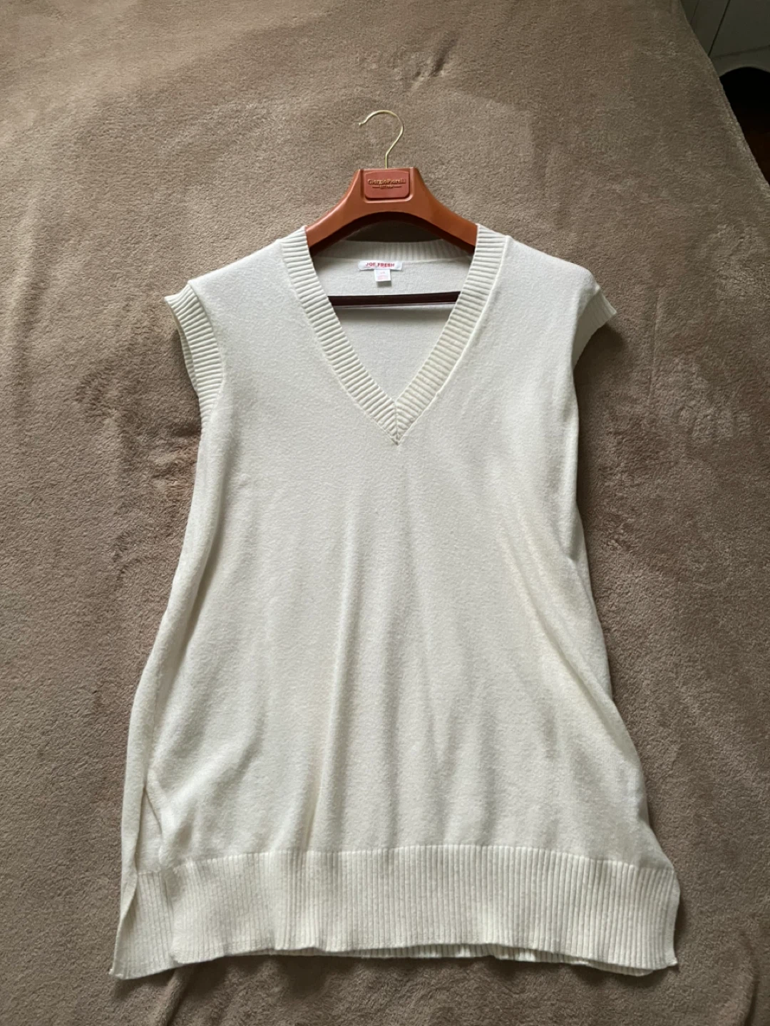 Sweater Vest - Size L