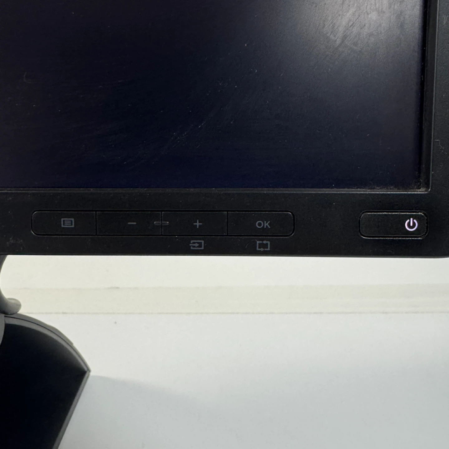 HP EliteDisplay E221 21.5” Full HD Monitor Adjustable Stand - photo 2