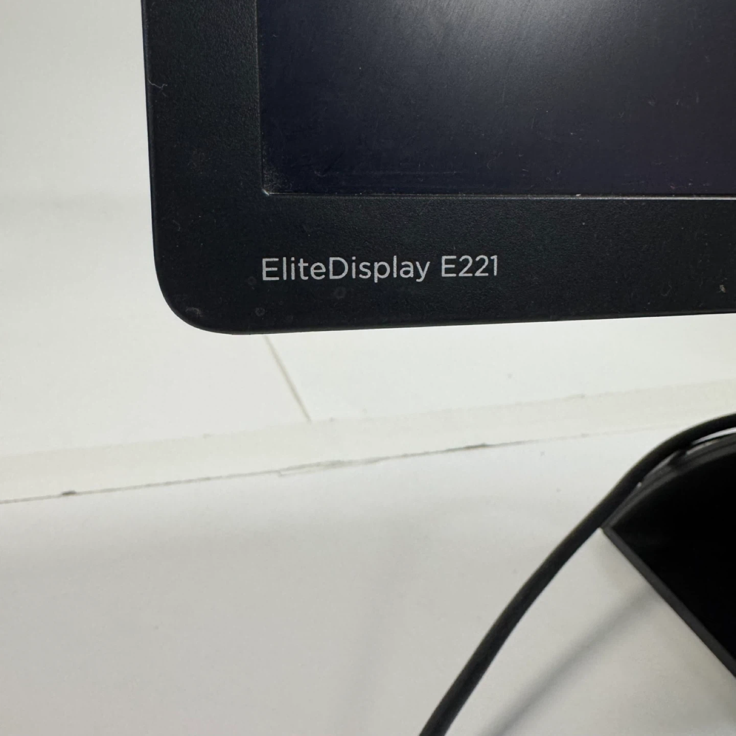 HP EliteDisplay E221 21.5” Full HD Monitor Adjustable Stand - photo 3