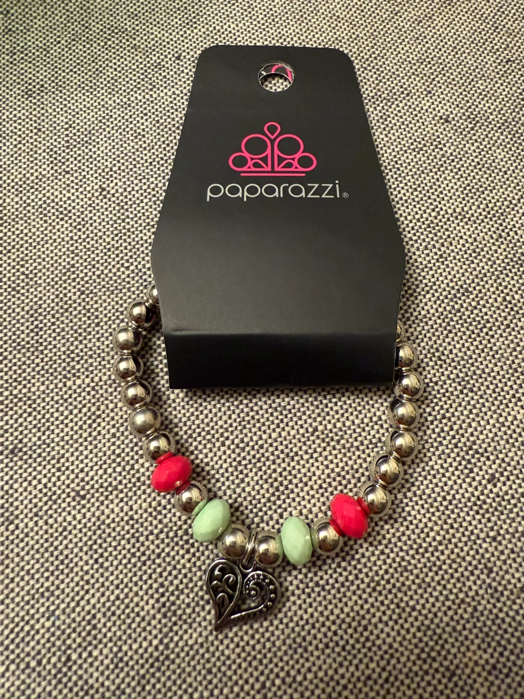 🧡Paparazzi Silver Tone Beaded Heart Bracelet
