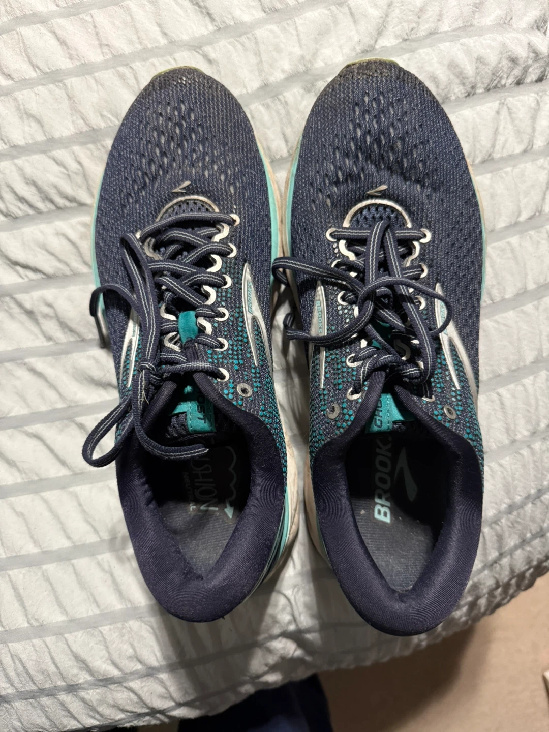 Brooks Ghost 11 Running Shoes - Women's Size 9.5