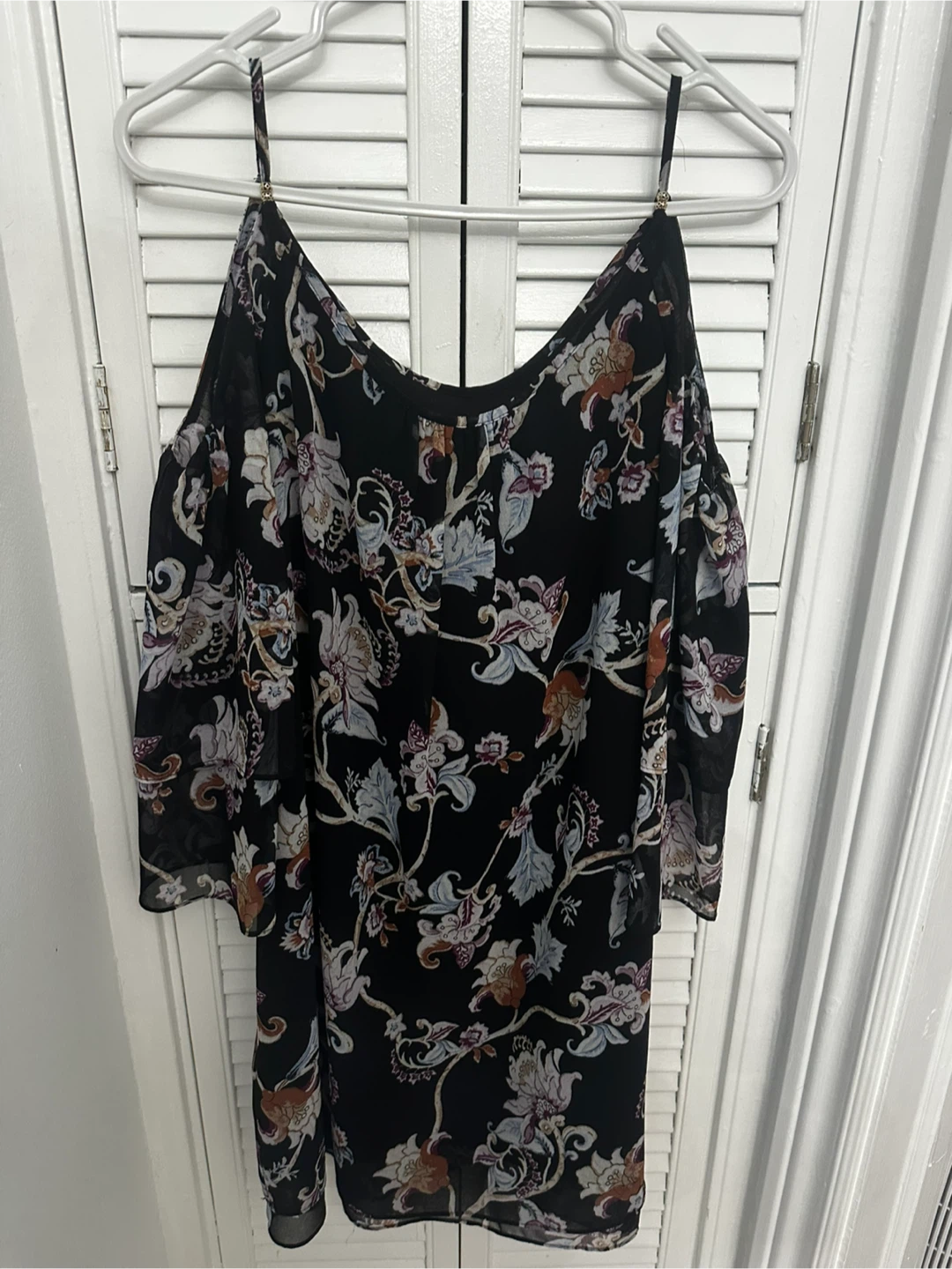 White House Black Market XS Floral Dress/Blouse