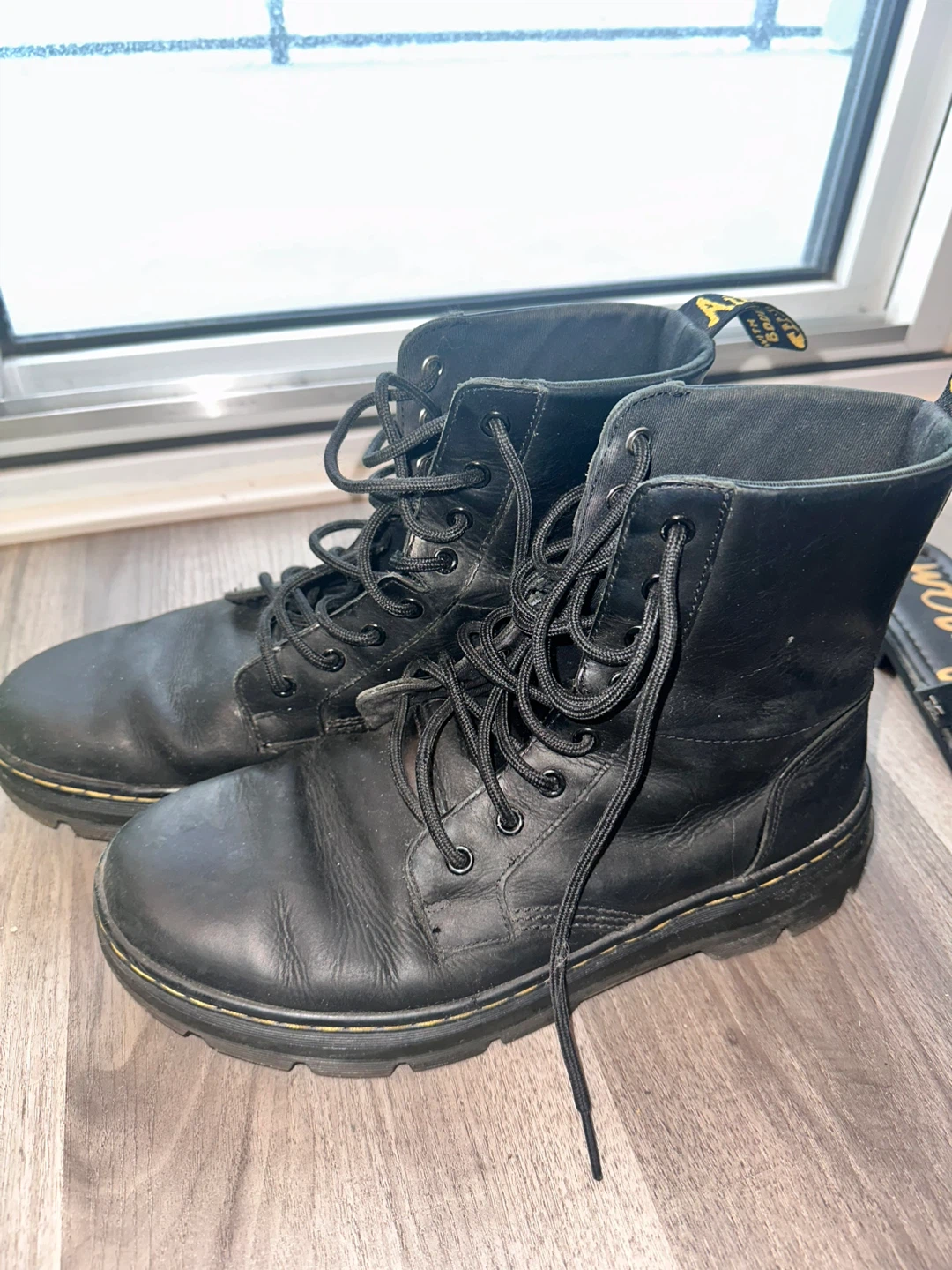 Dr. Martens Combs Leather Boots, US 10 - photo 3