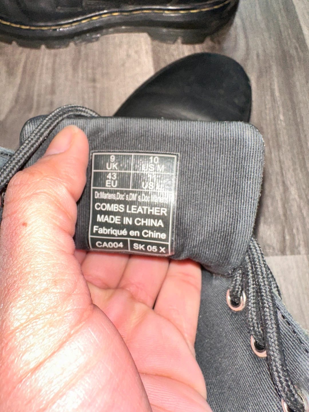 Dr. Martens Combs Leather Boots, US 10 - photo 4