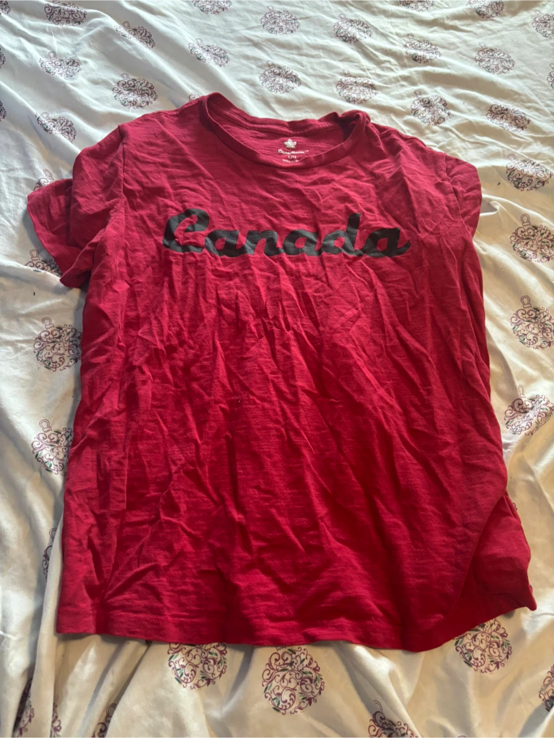 Canadiana Red Canada T-Shirt - Size L