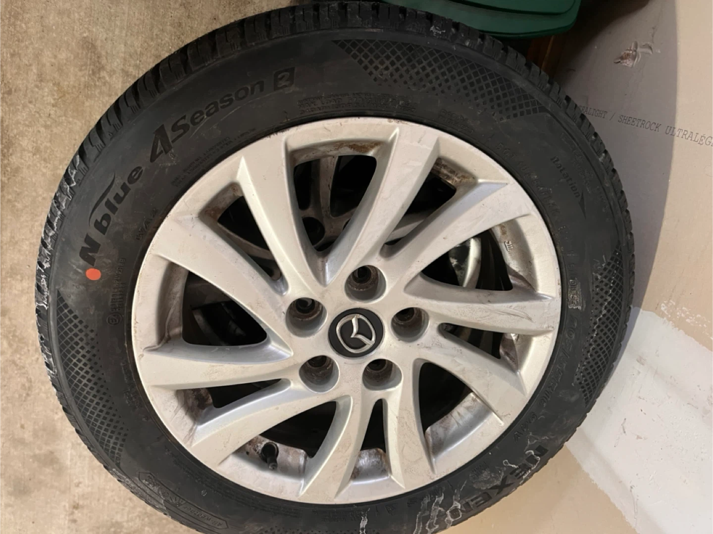 BRAND NEW Nexen N'Blue 4 Season Tires x 4