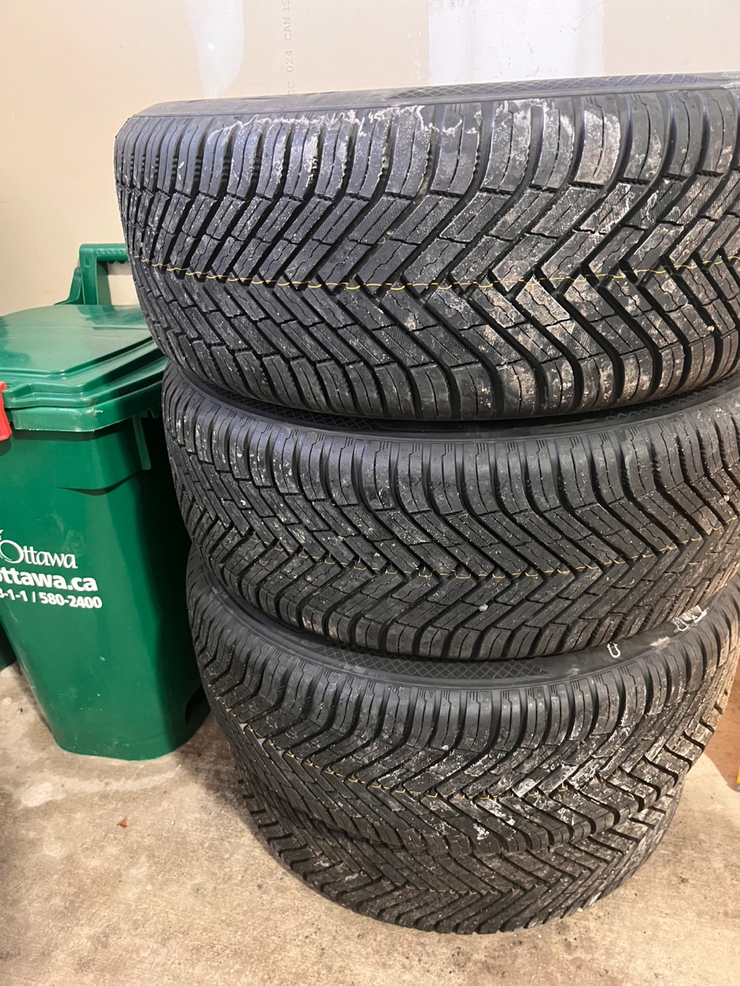 BRAND NEW Nexen N'Blue 4 Season Tires x 4 - photo 2