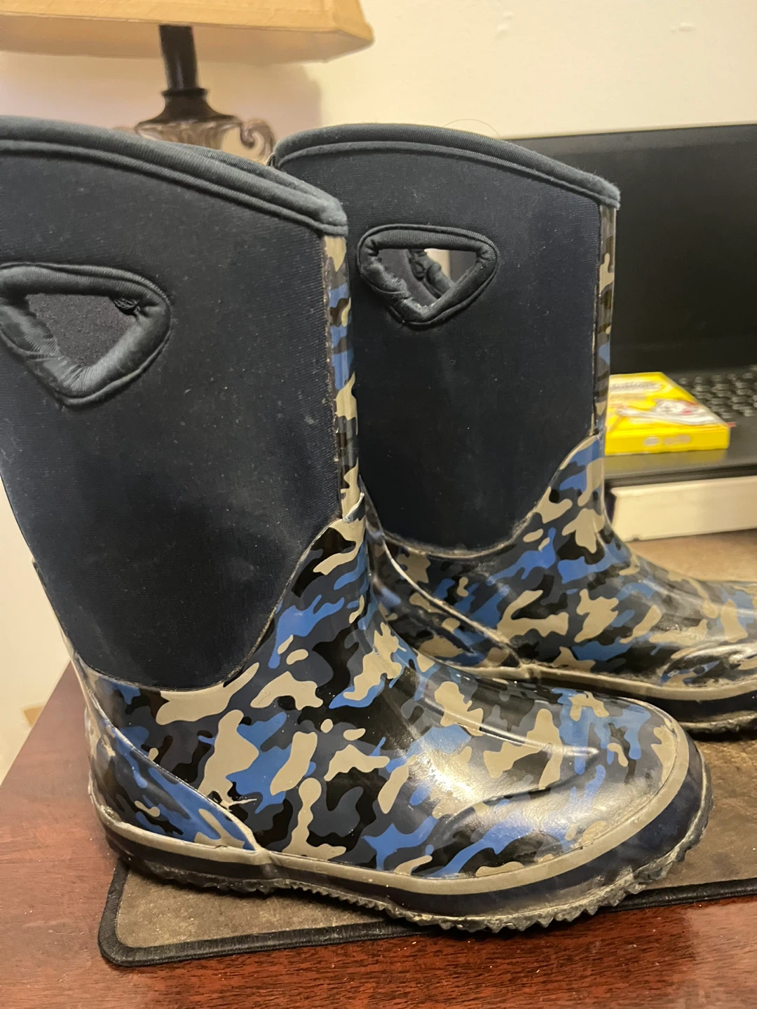 Bogs Kids' Rain Boots - Size 1 - Camo - photo 3