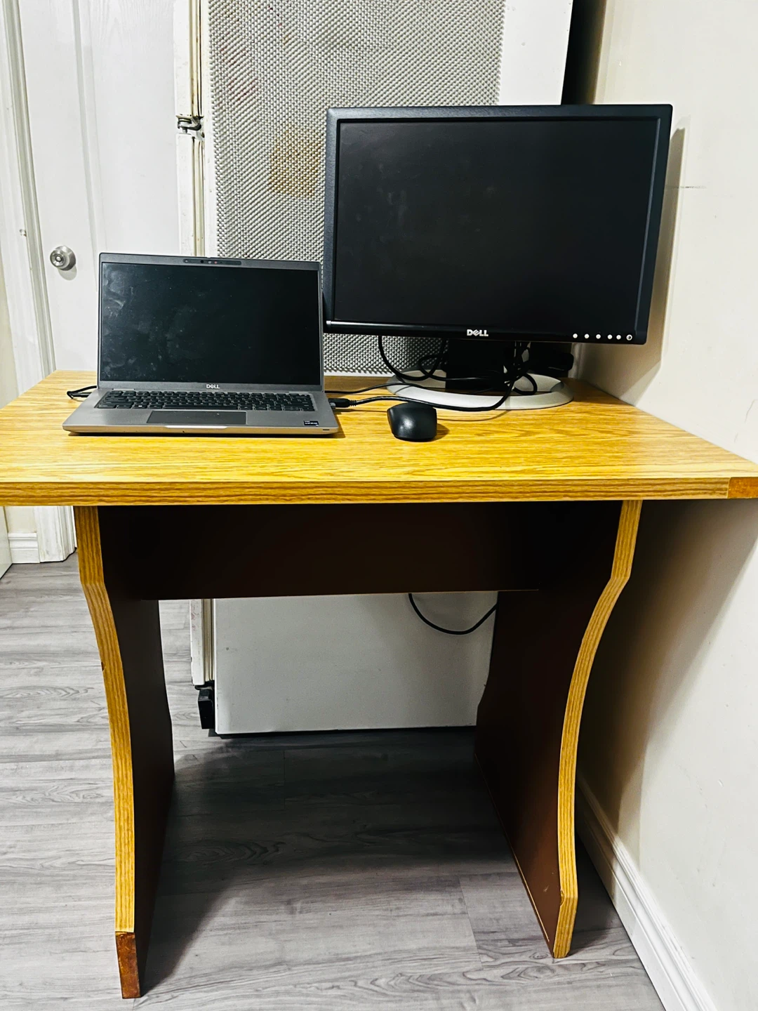 Wooden Desk - photo 2