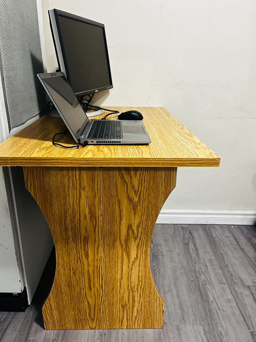 Wooden Desk - photo 3