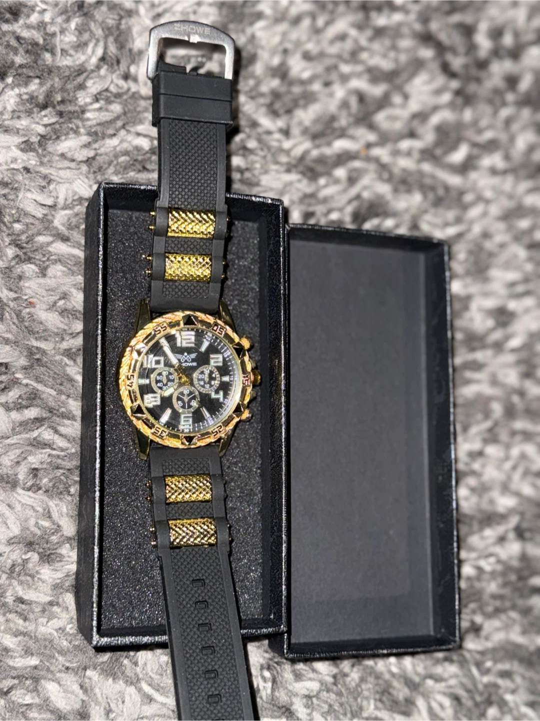 Black & Gold Men's Watch