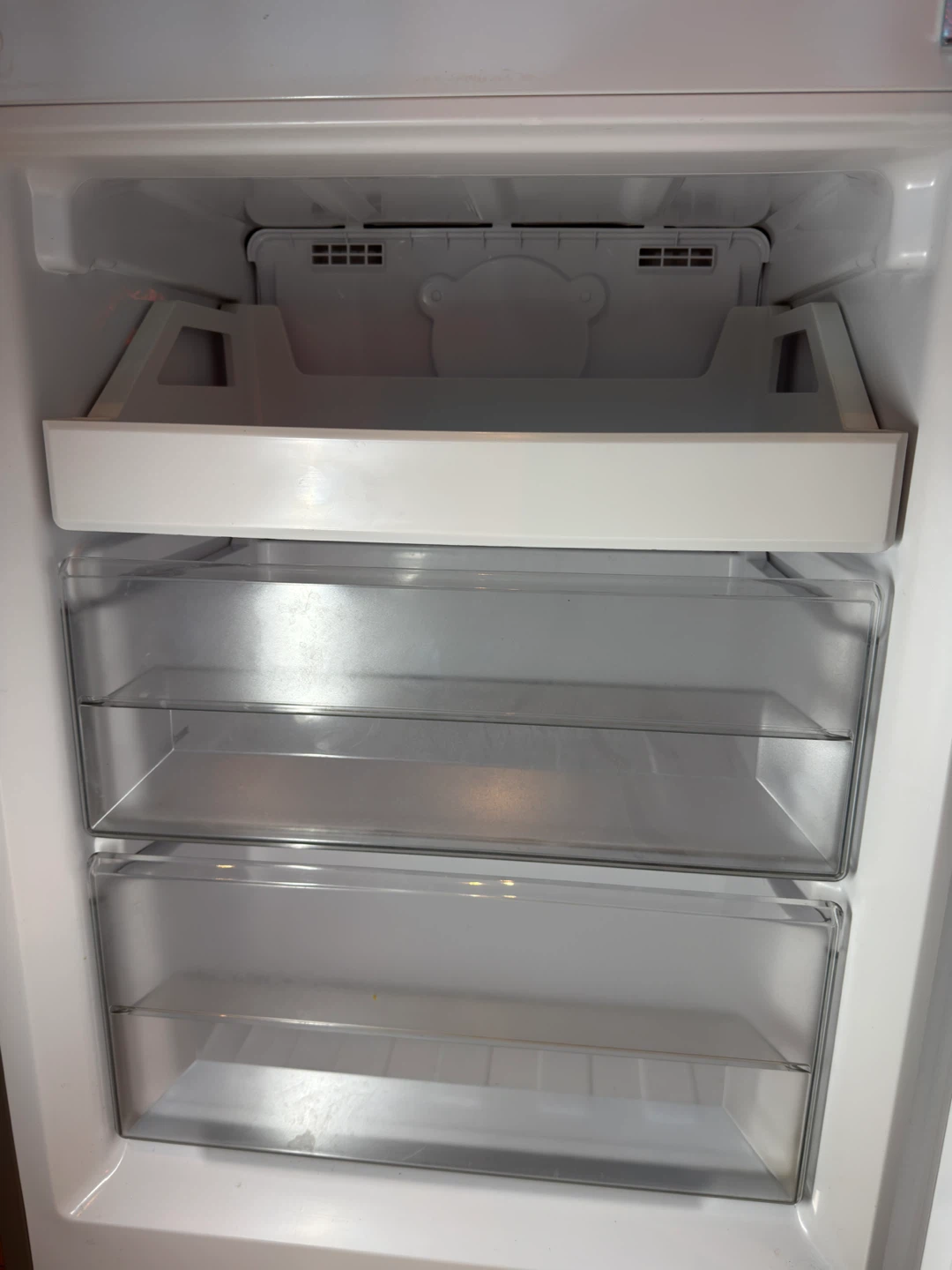 Danby Fridge Freezer - photo 4